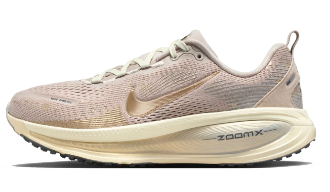 Nike Vomero 18 SE Men's Road Running Shoe