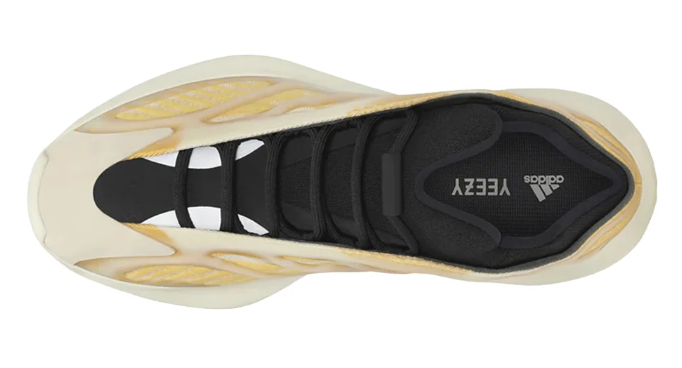 adidas Yeezy 700 V3 ‘Dark Glow’ Sneaker (GX6144)
