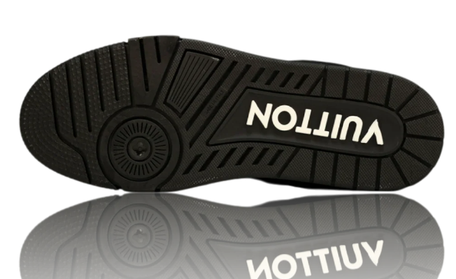 Louis Vuitton Trainer ‘Embossed Monogram’ – Black